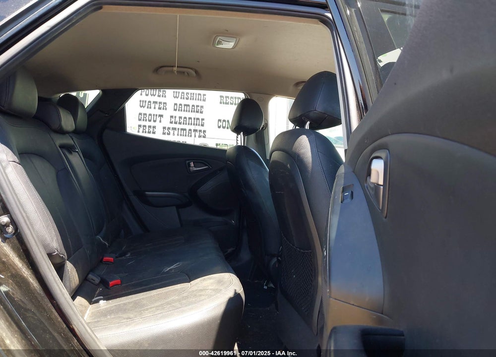 2014 HYUNDAI TUCSON VIN: KM8JUCAG1EU940468