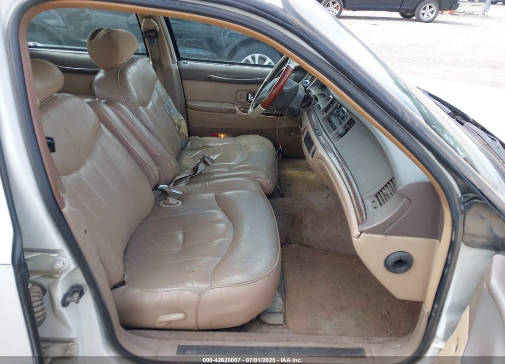 1997 LINCOLN TOWN CAR EXECUTIVE VIN: 1LNLM81W8VY622787