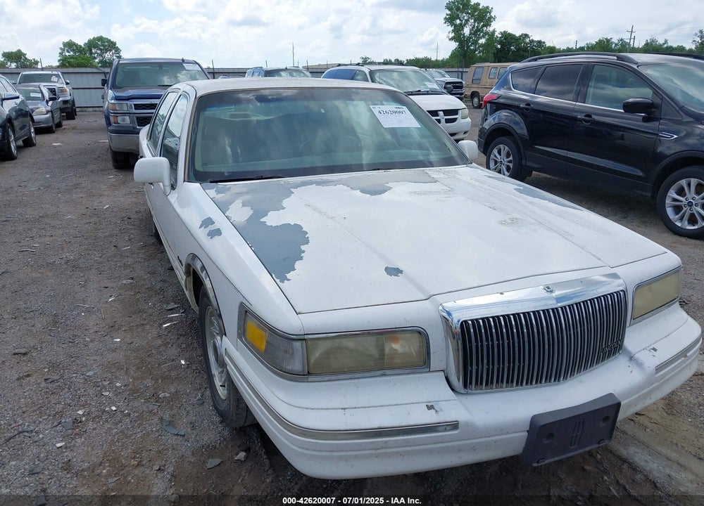 1997 LINCOLN TOWN CAR EXECUTIVE VIN: 1LNLM81W8VY622787