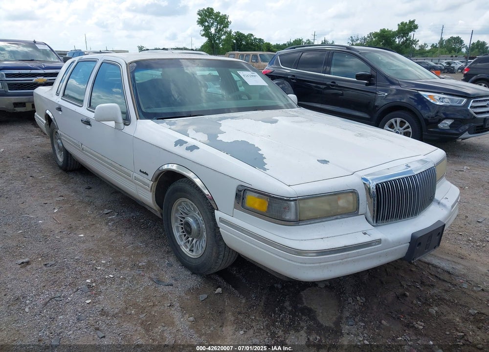 1997 LINCOLN TOWN CAR EXECUTIVE VIN: 1LNLM81W8VY622787