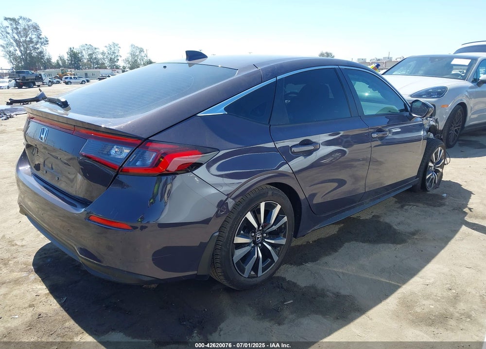 2024 HONDA CIVIC EX-L VIN: 19XFL1H78RE015469