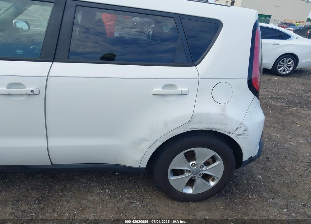 2016 KIA SOUL VIN: KNDJN2A21G7270261