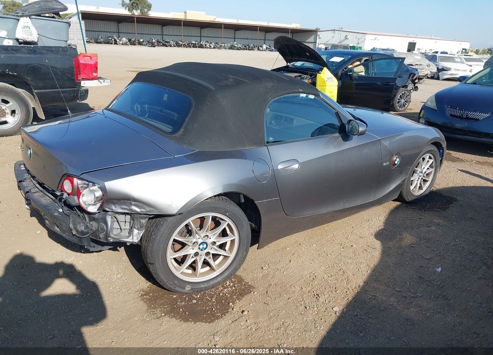 2004 BMW Z4 2.5I VIN: 4USBT33504LS50684