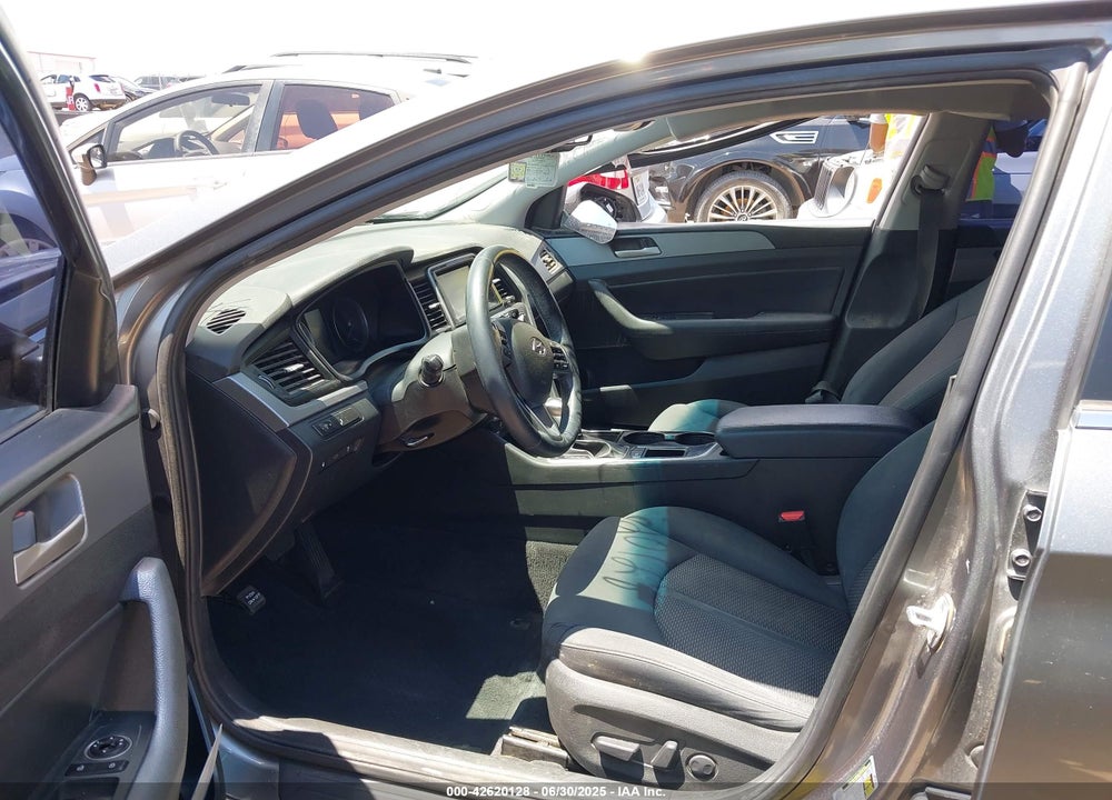2018 HYUNDAI SONATA VIN: 5NPE34AF4JH654866