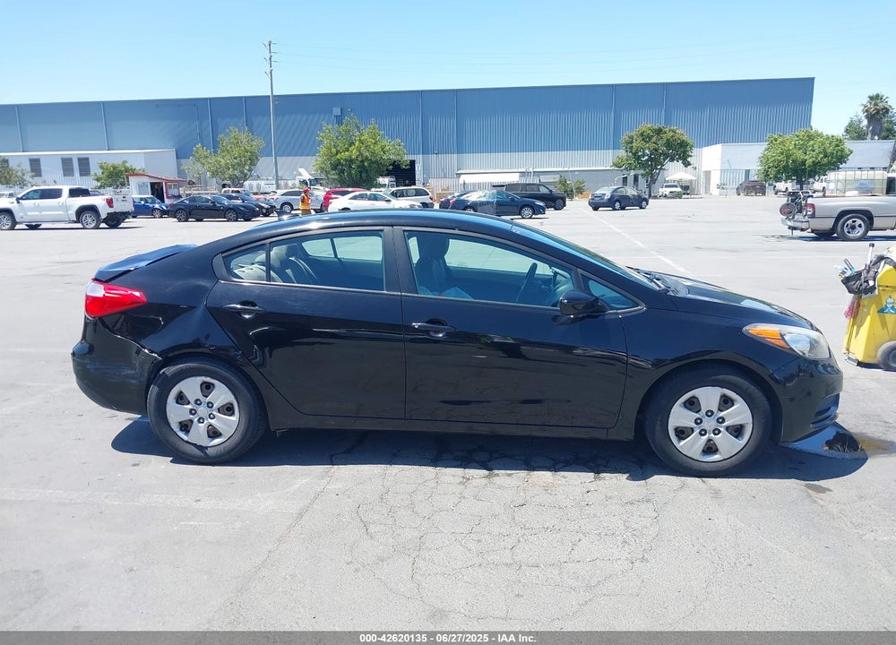 2015 KIA FORTE VIN: KNAFK4A61F5379050