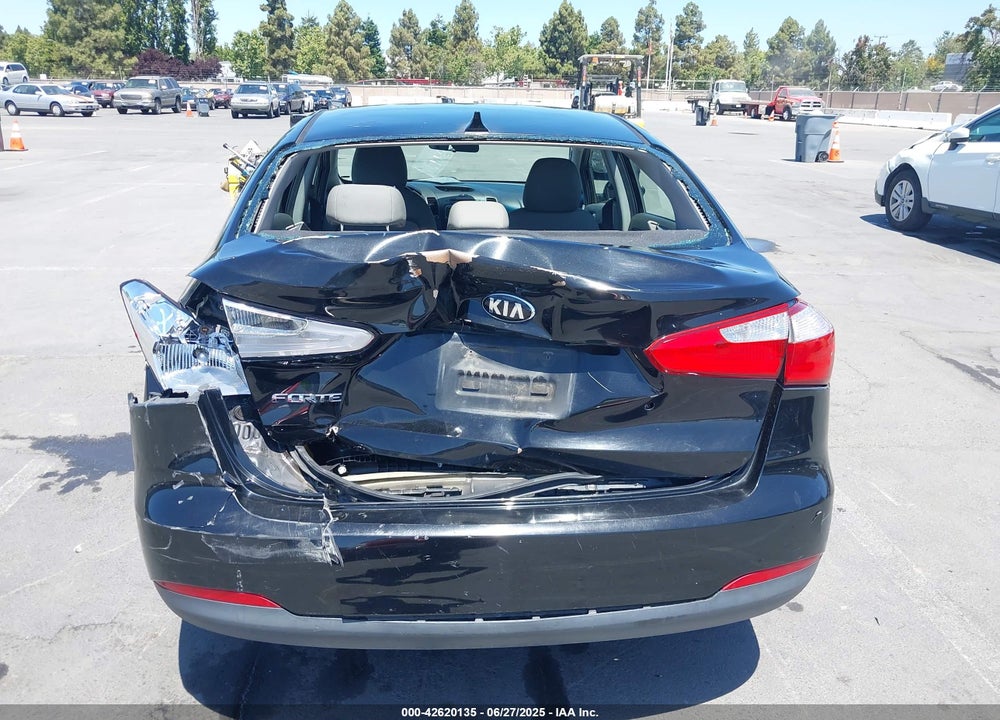 2015 KIA FORTE VIN: KNAFK4A61F5379050