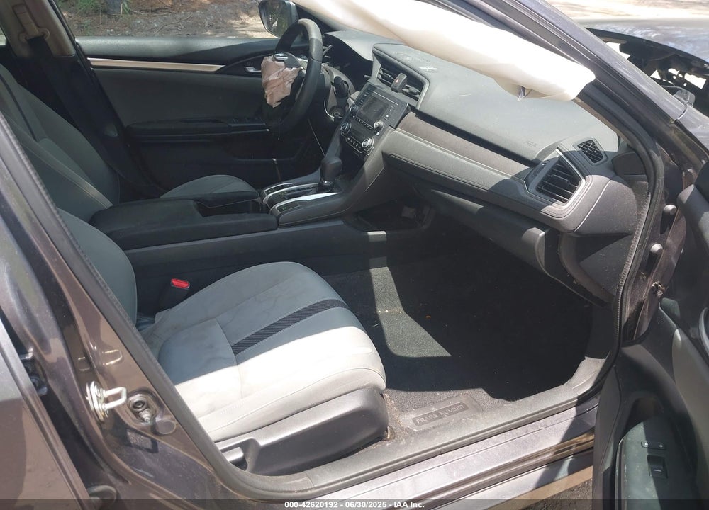 2016 HONDA CIVIC VIN: 19XFC2F5XGE026431