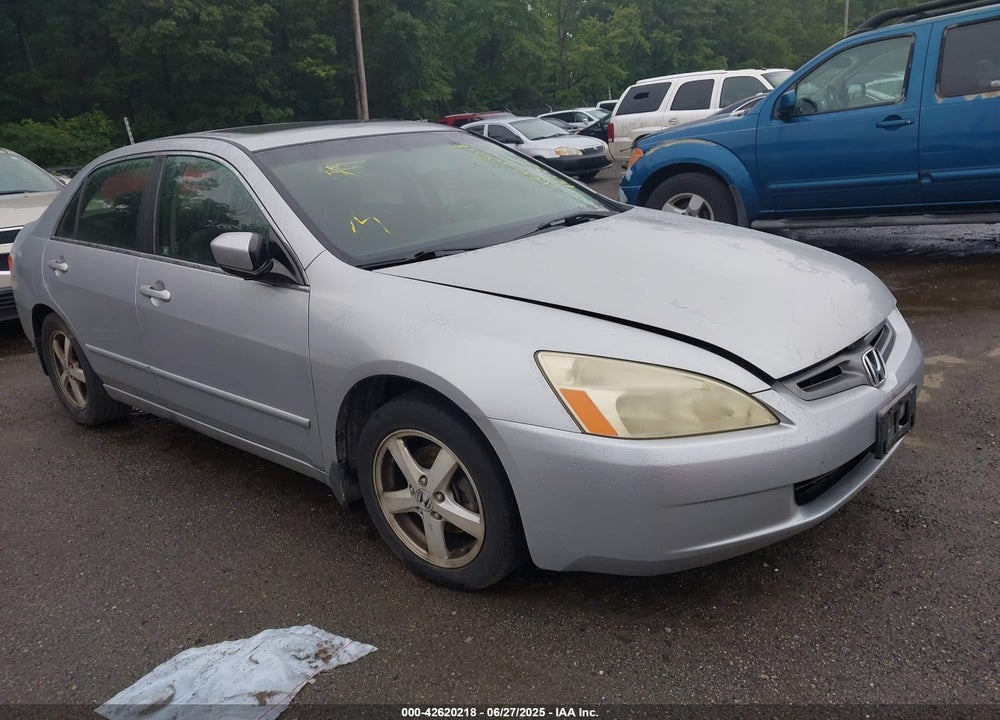 2003 HONDA ACCORD 2.4 EX VIN: JHMCM56663C046072