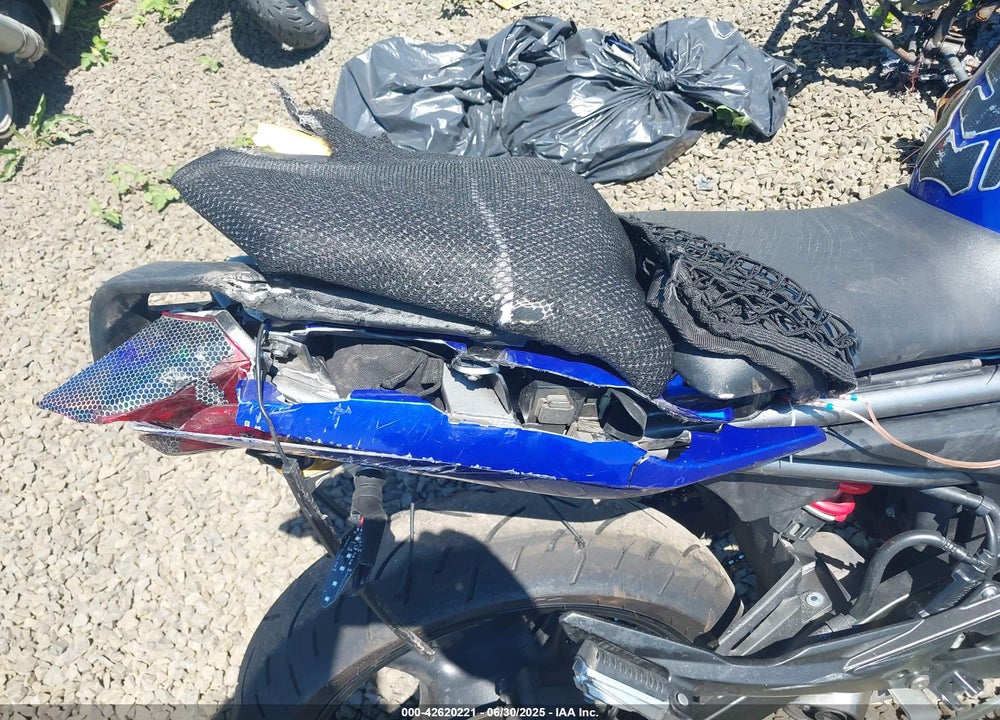 2009 YAMAHA FZ6 R/C VIN: JYARJ18Y39A000579