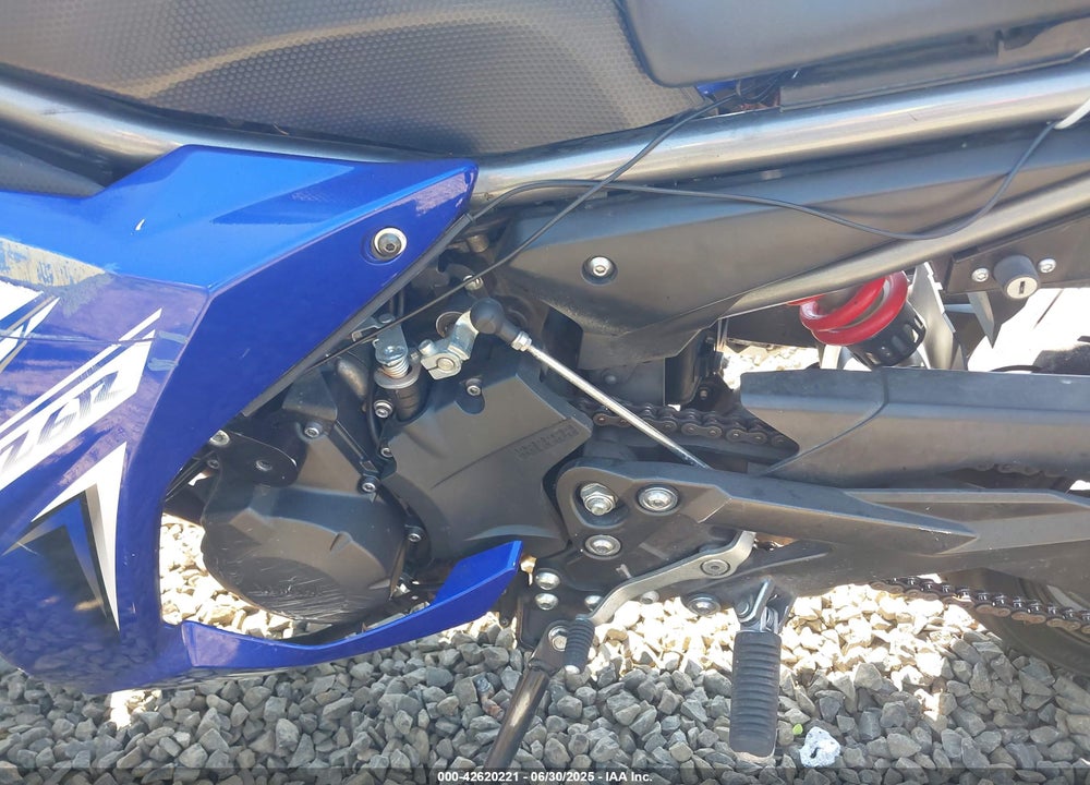 2009 YAMAHA FZ6 R/C VIN: JYARJ18Y39A000579