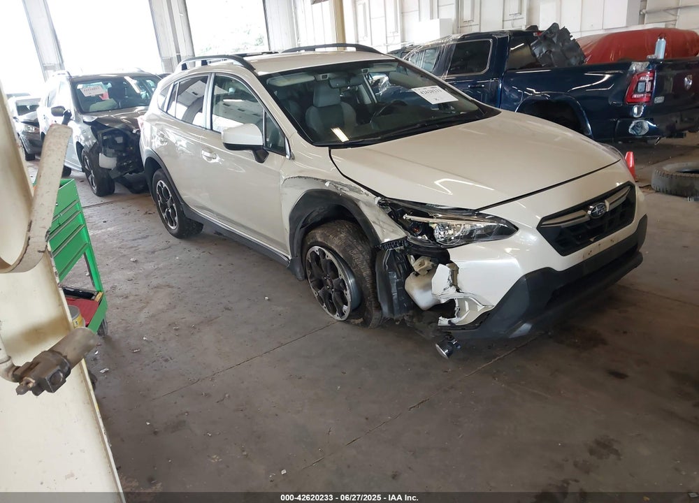 2021 SUBARU CROSSTREK PREMIUM VIN: JF2GTAPC6M8657924