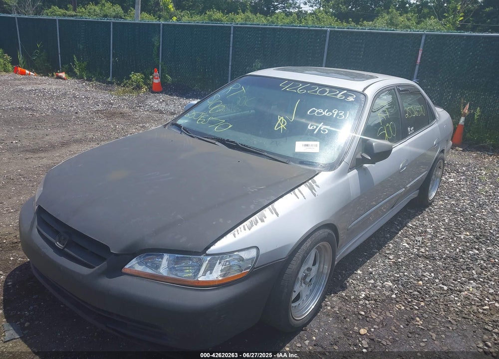 2002 HONDA ACCORD 2.3 EX VIN: 1HGCG65842A036931