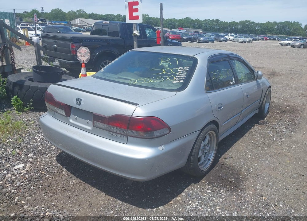 2002 HONDA ACCORD 2.3 EX VIN: 1HGCG65842A036931