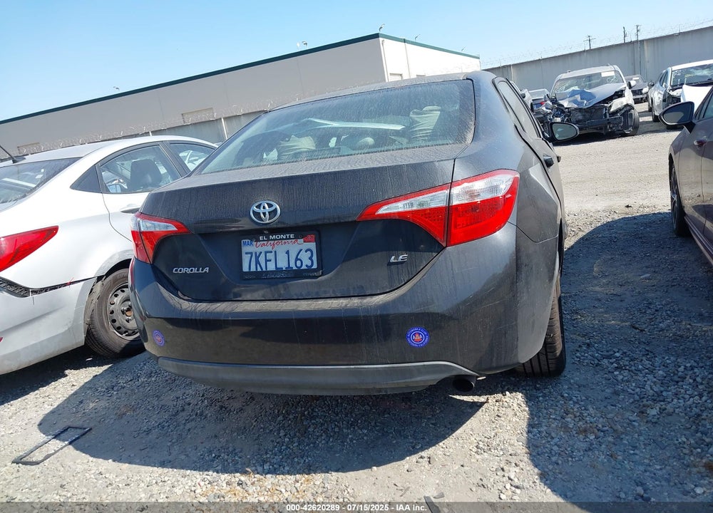2015 TOYOTA COROLLA LE VIN: 5YFBURHE7FP275834