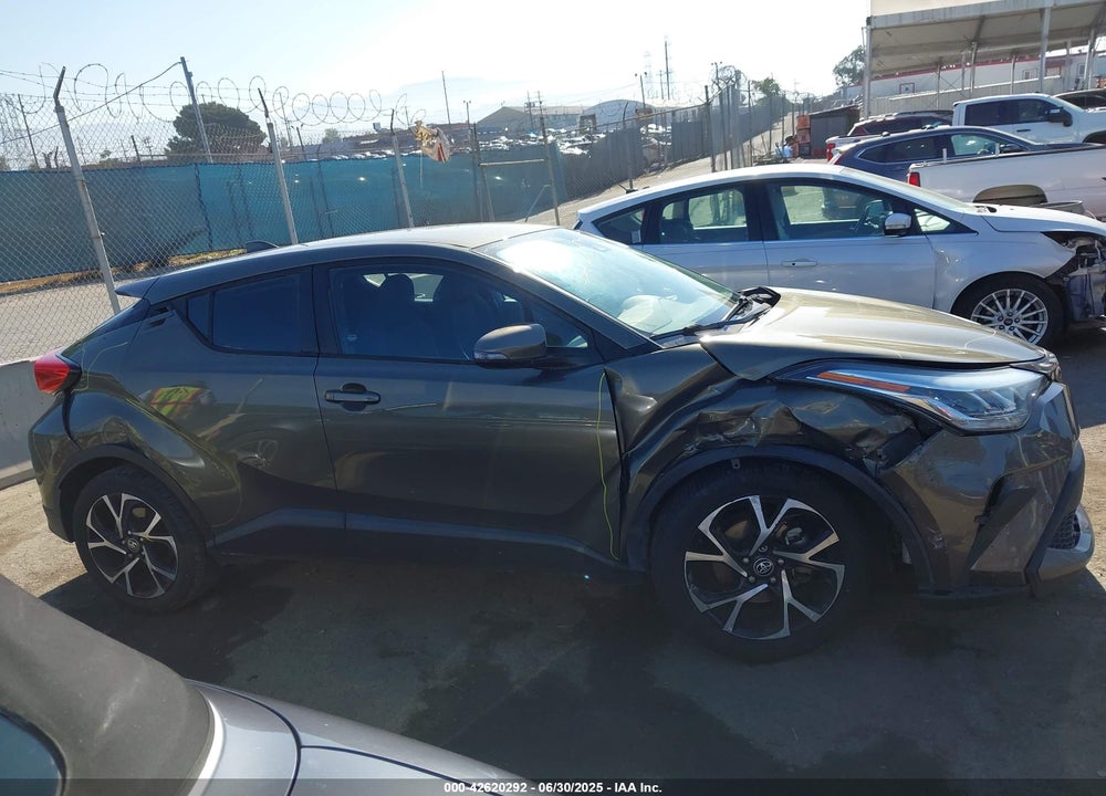 2021 TOYOTA C-HR VIN: NMTKHMBX9MR129780