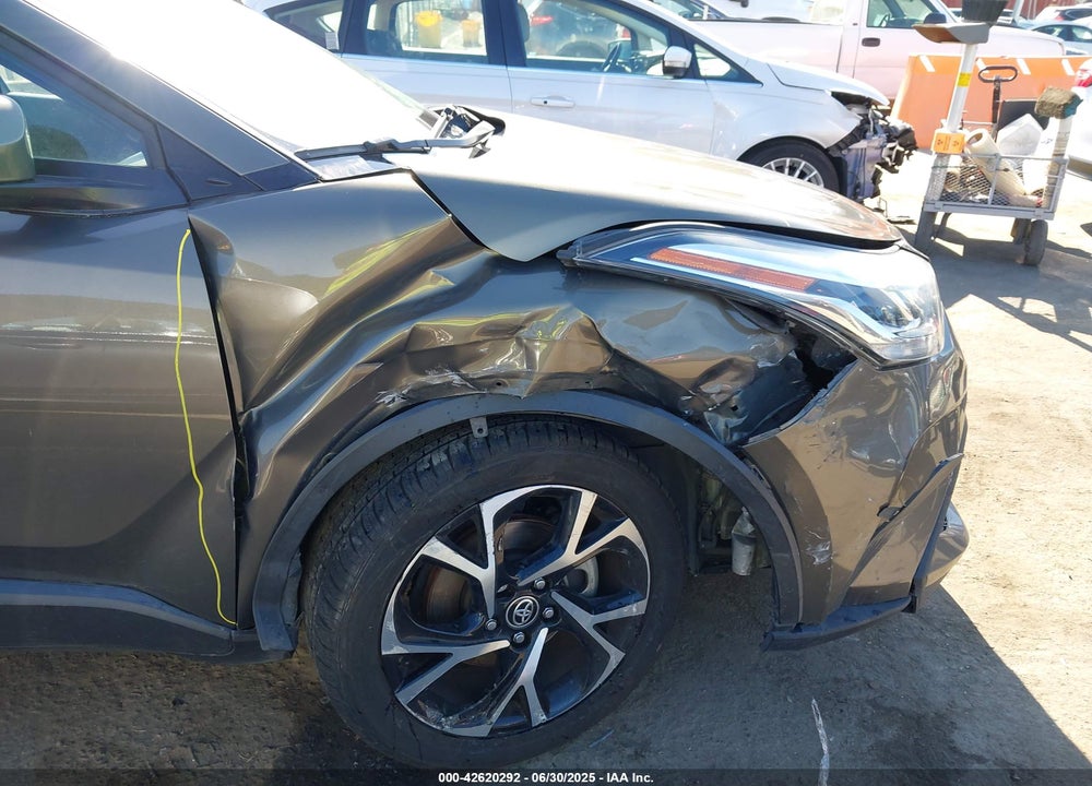 2021 TOYOTA C-HR VIN: NMTKHMBX9MR129780