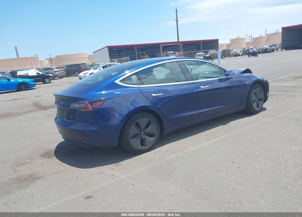 2018 TESLA MODEL 3 VIN: 5YJ3E1EA8JF125014