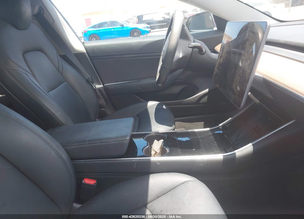 2018 TESLA MODEL 3 VIN: 5YJ3E1EA8JF125014