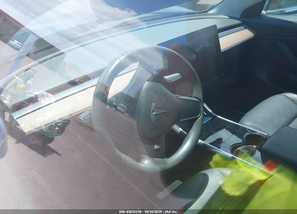 2018 TESLA MODEL 3 VIN: 5YJ3E1EA8JF125014