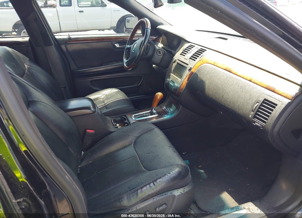 2007 CADILLAC DTS VIN: 1G6KD57Y37U207977