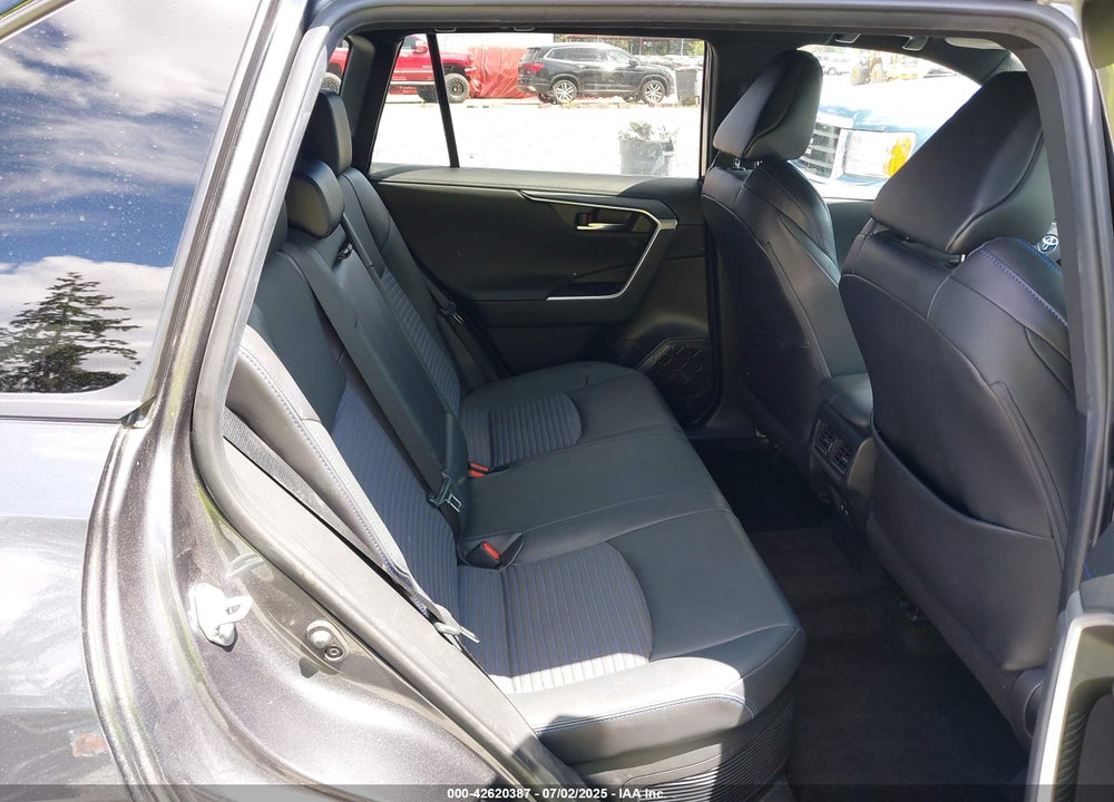 2021 TOYOTA RAV4 HYBRID VIN: 4T3E6RFV2MU029187