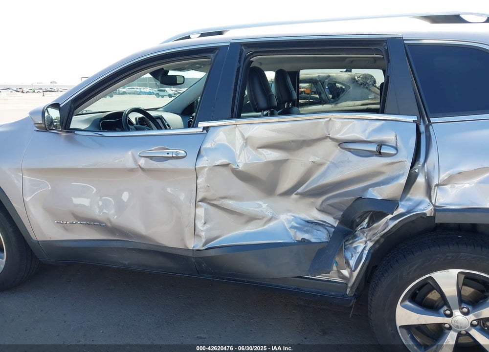 2019 JEEP CHEROKEE VIN: 1C4PJLDB2KD443531