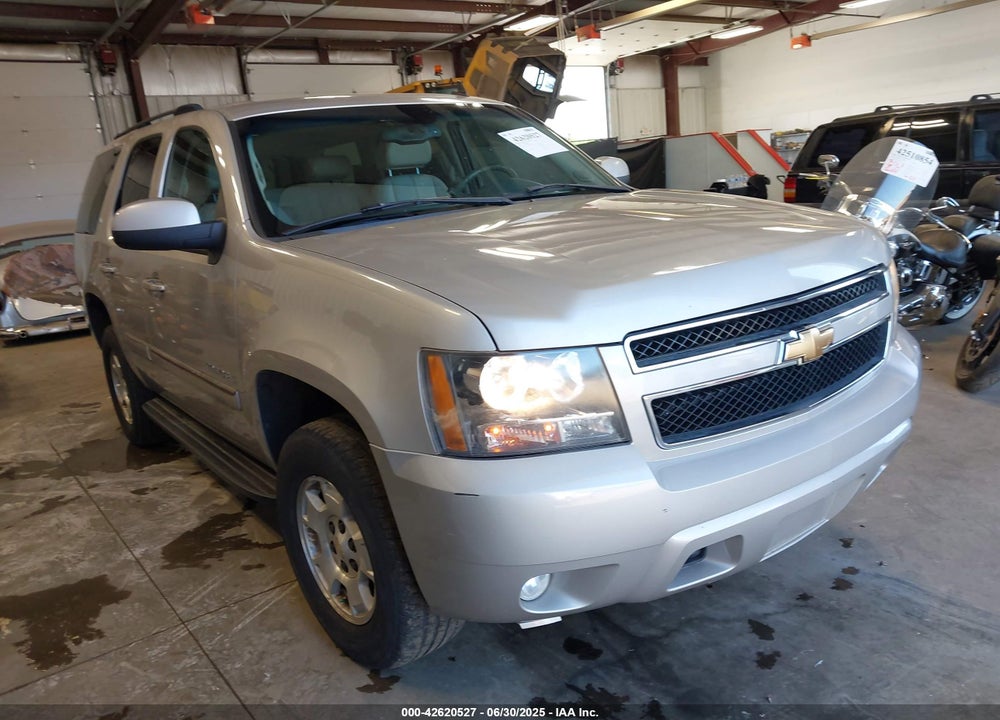 2007 CHEVROLET TAHOE LT VIN: 1GNFK13077R224756