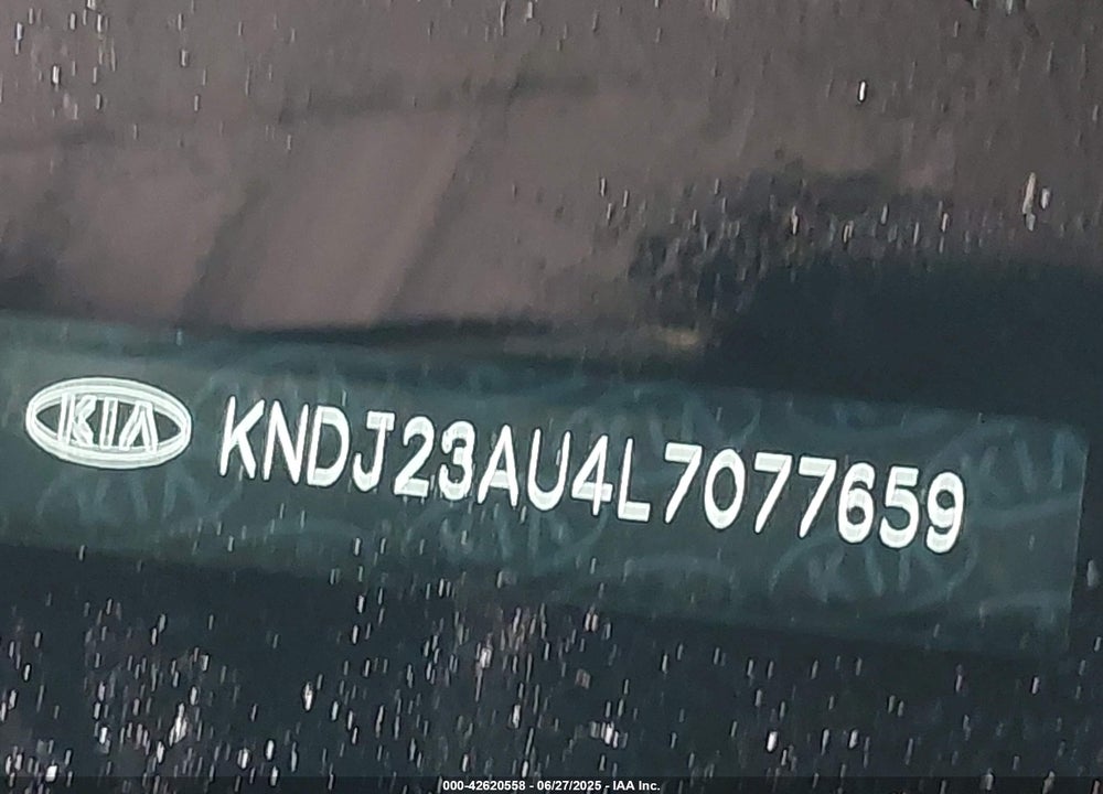 2020 KIA SOUL VIN: KNDJ23AU4L7077659