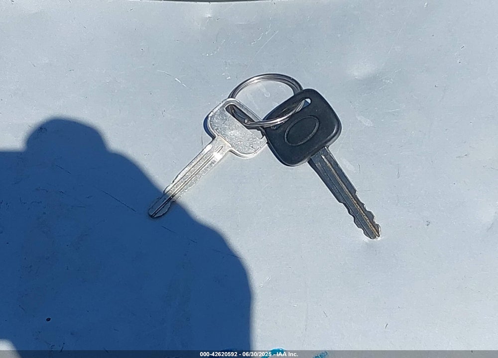 2002 TOYOTA SIENNA VIN: 4T3ZF13C52U452607