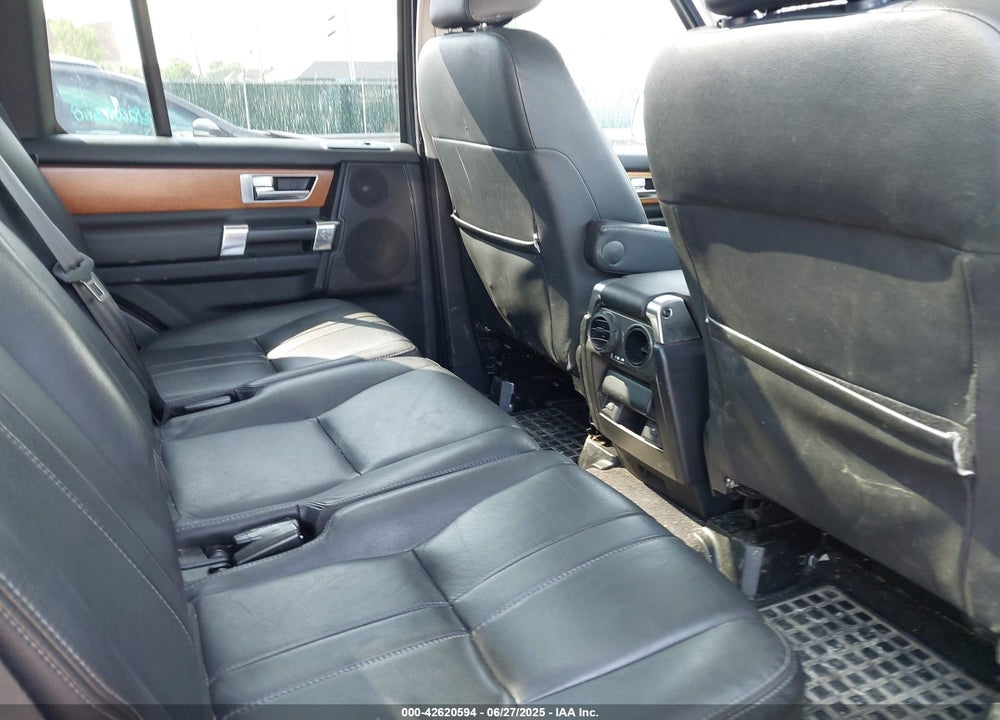 2013 LAND ROVER LR4 VIN: SALAG2D44DA697884