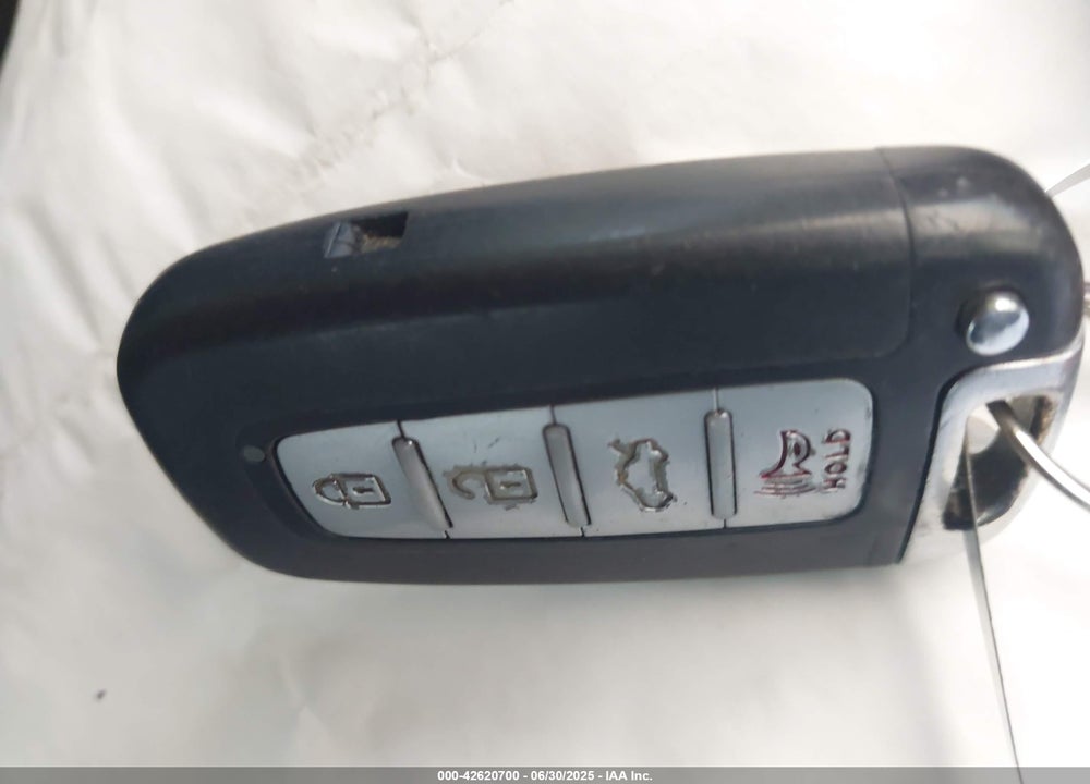 2013 HYUNDAI SONATA HYBRID VIN: KMHEC4A4XDA091912