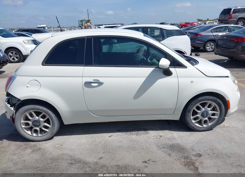 2013 FIAT 500 VIN: 3C3CFFAR6DT752830