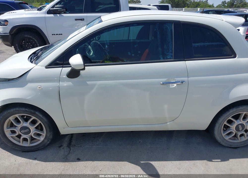 2013 FIAT 500 VIN: 3C3CFFAR6DT752830