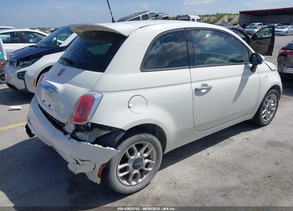 2013 FIAT 500 VIN: 3C3CFFAR6DT752830