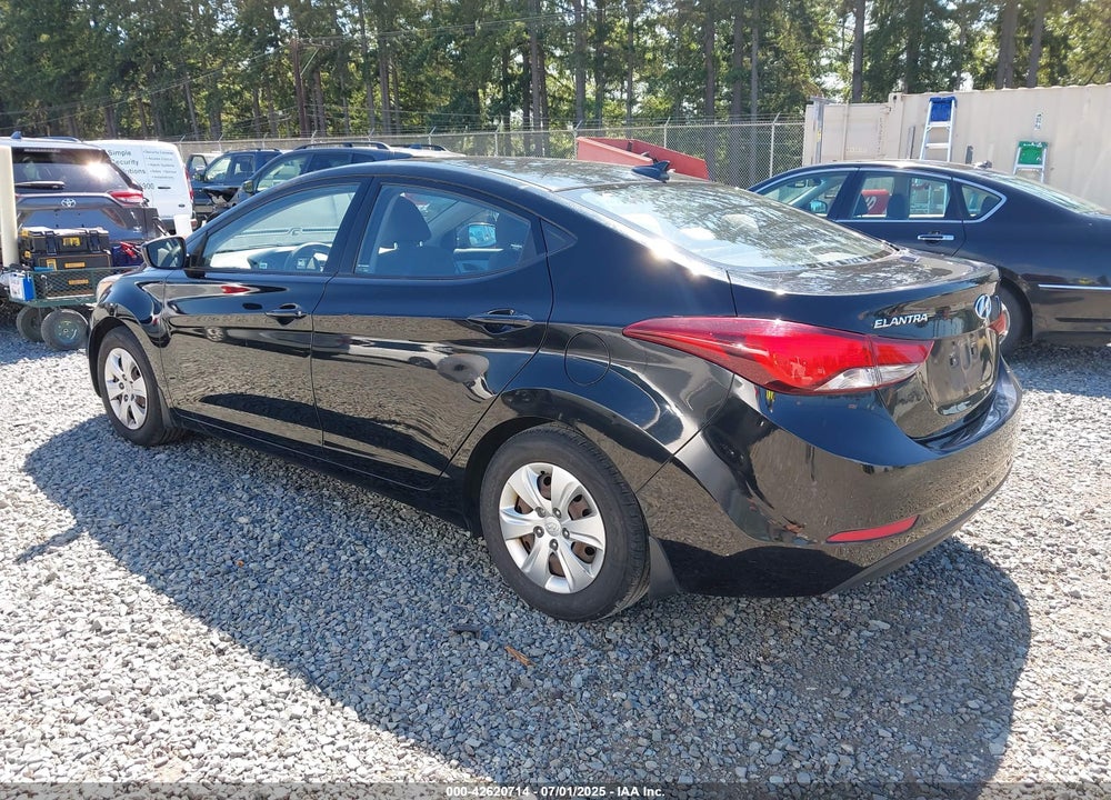 2016 HYUNDAI ELANTRA SE VIN: KMHDH4AE8GU543025