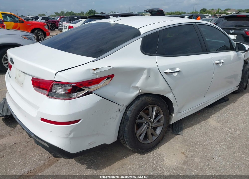 2020 KIA OPTIMA VIN: 5XXGT4L31LG385624