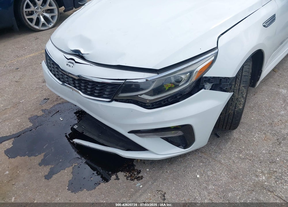 2020 KIA OPTIMA VIN: 5XXGT4L31LG385624