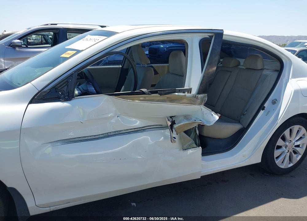 2014 HONDA ACCORD VIN: 1HGCR2F7XEA016194