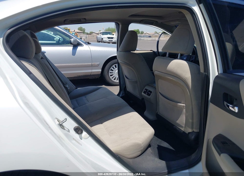 2014 HONDA ACCORD VIN: 1HGCR2F7XEA016194