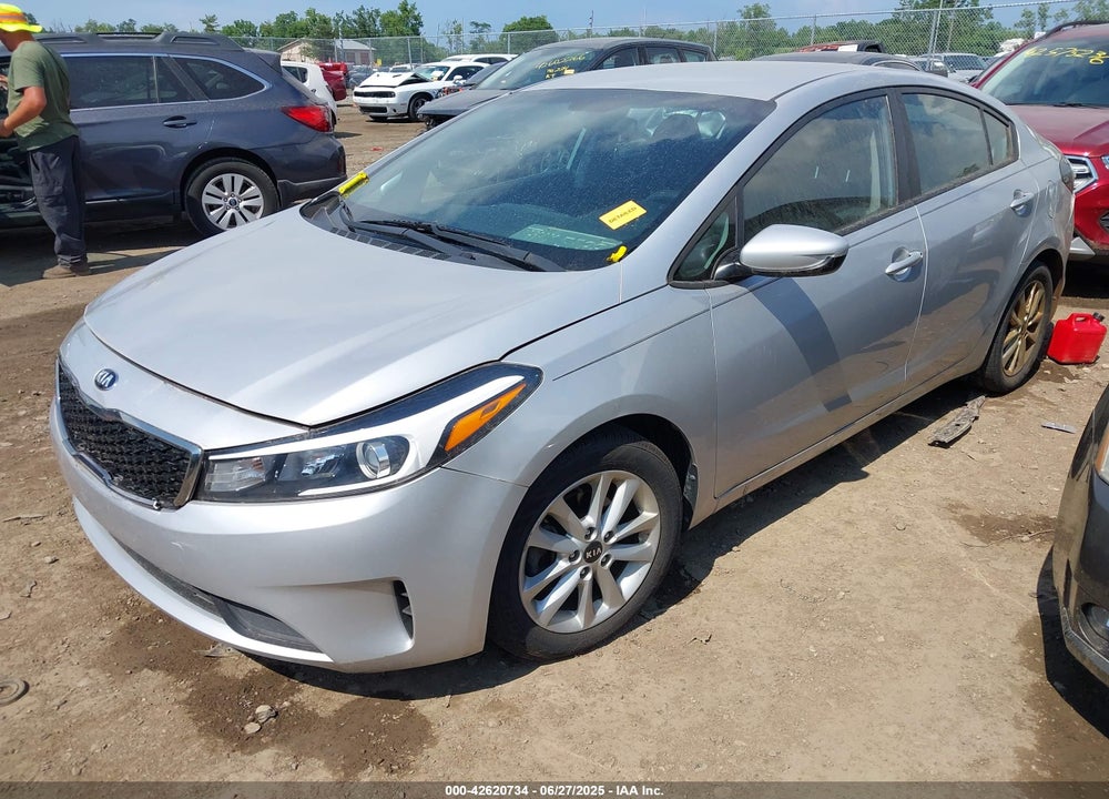 2017 KIA FORTE VIN: 3KPFL4A78HE123004