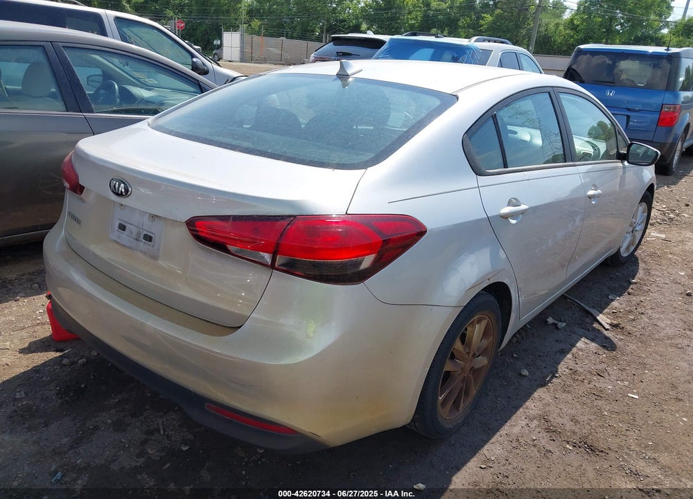 2017 KIA FORTE VIN: 3KPFL4A78HE123004