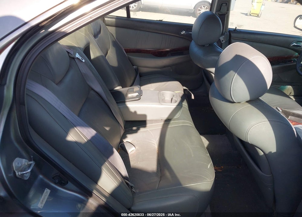 2000 ACURA TL 3.2 VIN: 19UUA5669YA029589