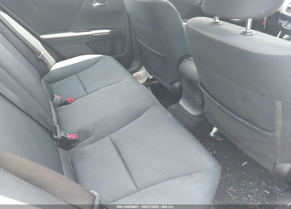 2017 HONDA ACCORD VIN: 1HGCR2F34HA075162