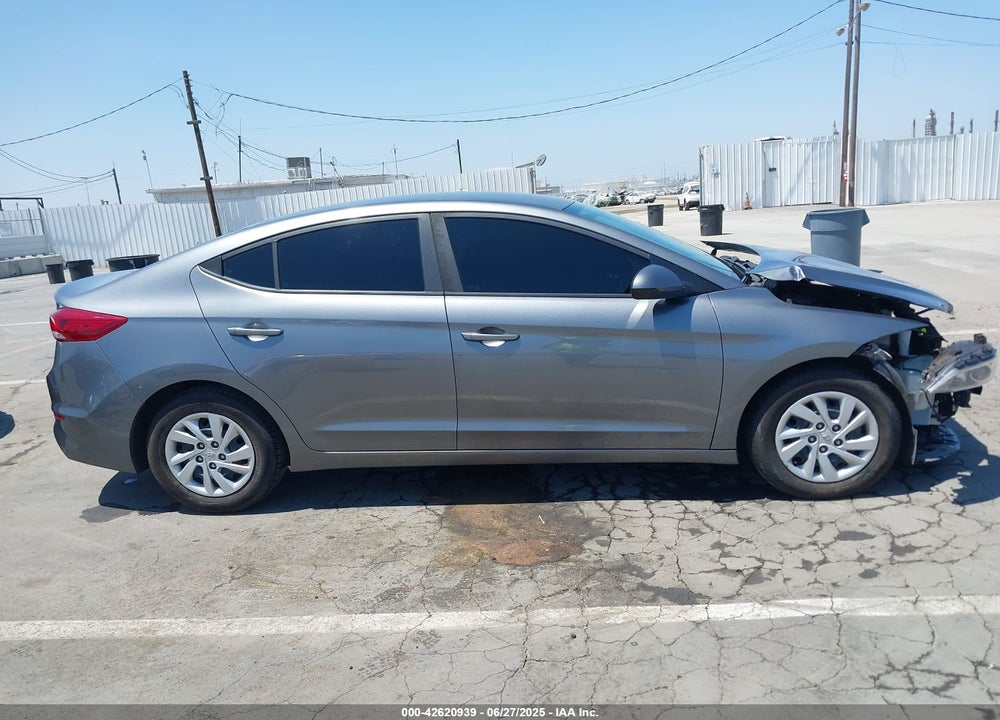 2018 HYUNDAI ELANTRA VIN: 5NPD74LF7JH338911