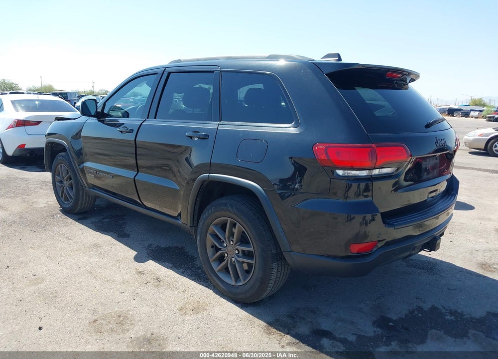 2016 JEEP GRAND CHEROKEE VIN: 1C4RJEAG4GC386539
