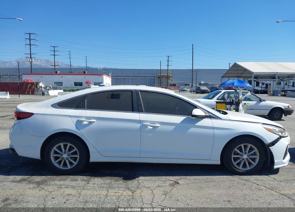 2019 HYUNDAI SONATA VIN: 5NPE24AF3KH739573