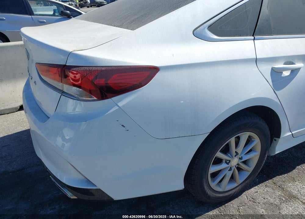 2019 HYUNDAI SONATA VIN: 5NPE24AF3KH739573