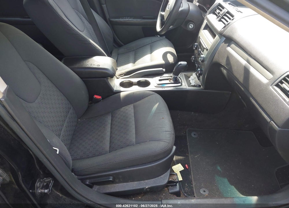 2011 FORD FUSION VIN: 3FAHP0HA7BR328567