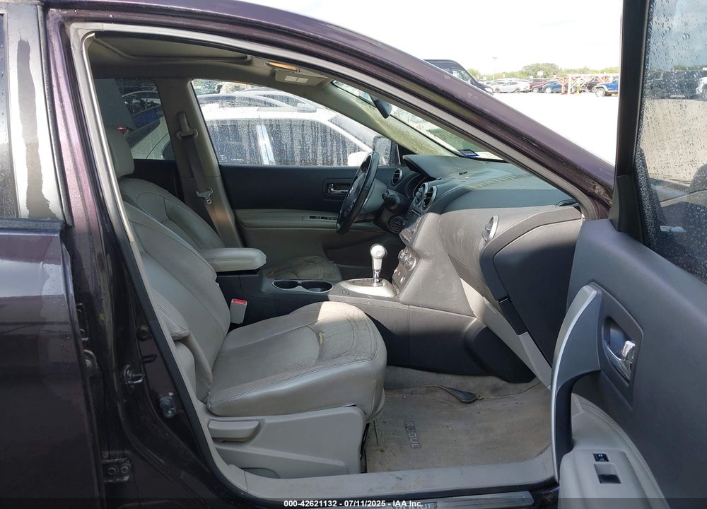 2013 NISSAN ROGUE VIN: JN8AS5MT9DW538770