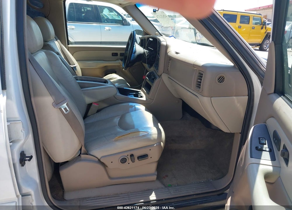 2003 CHEVROLET TAHOE LT VIN: 1GNEC13Z73R298437